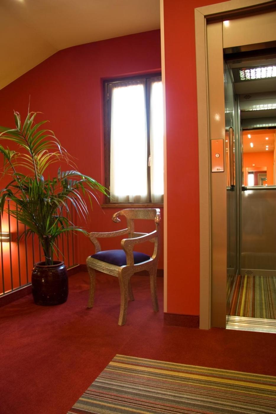 Hotel Fortyfive Chivasso Buitenkant foto